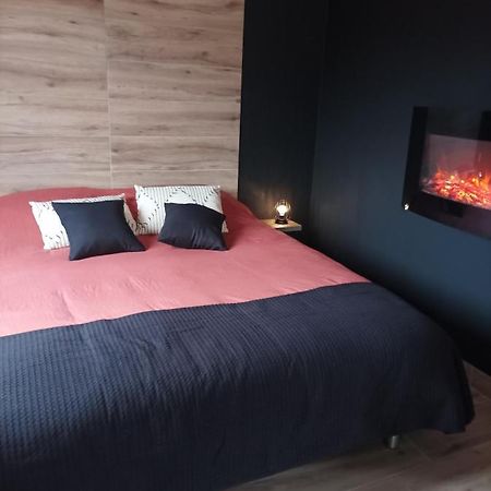 Loft Sauna Jacuzzi Ospariegeois Lavelanet Eksteriør billede